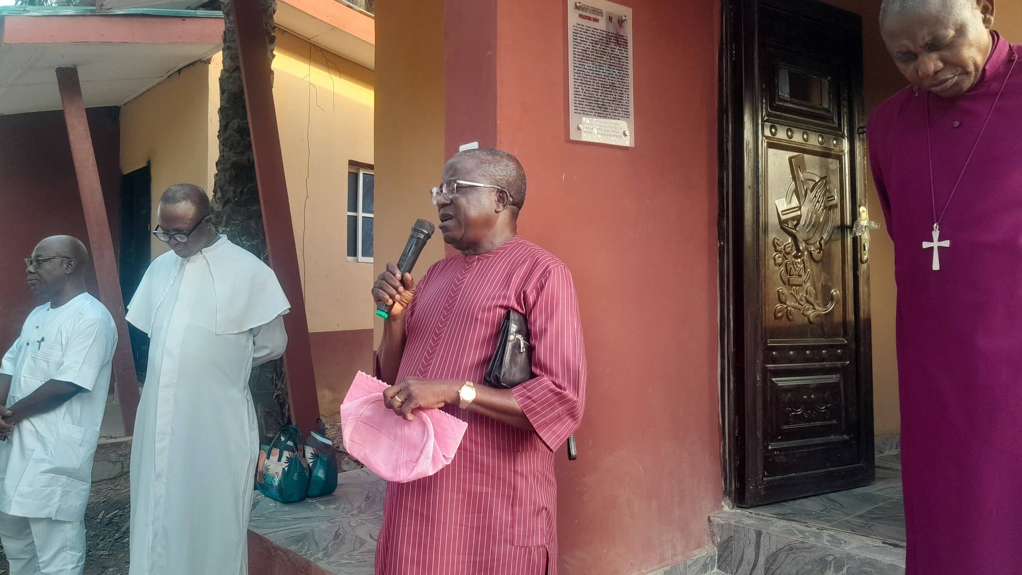 Dedication: a word of thanks to the congregation